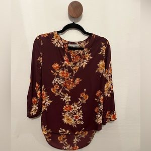 DANIEL RAINN Koda Split Neck Blouse
M | Dark Purple